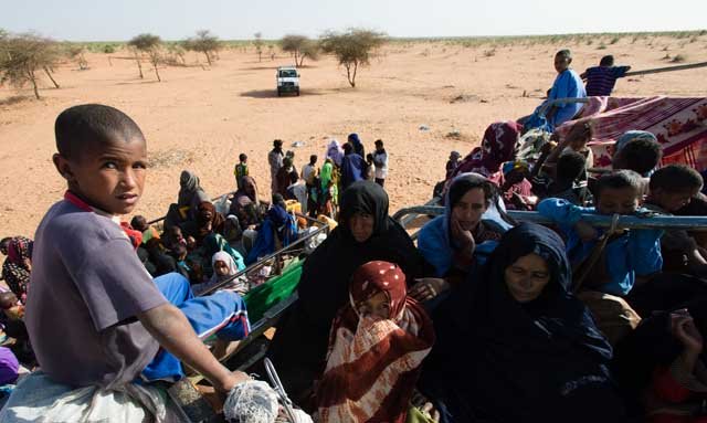 Refugees stranded in Mauritanian desert with no hope of return | MSF ...