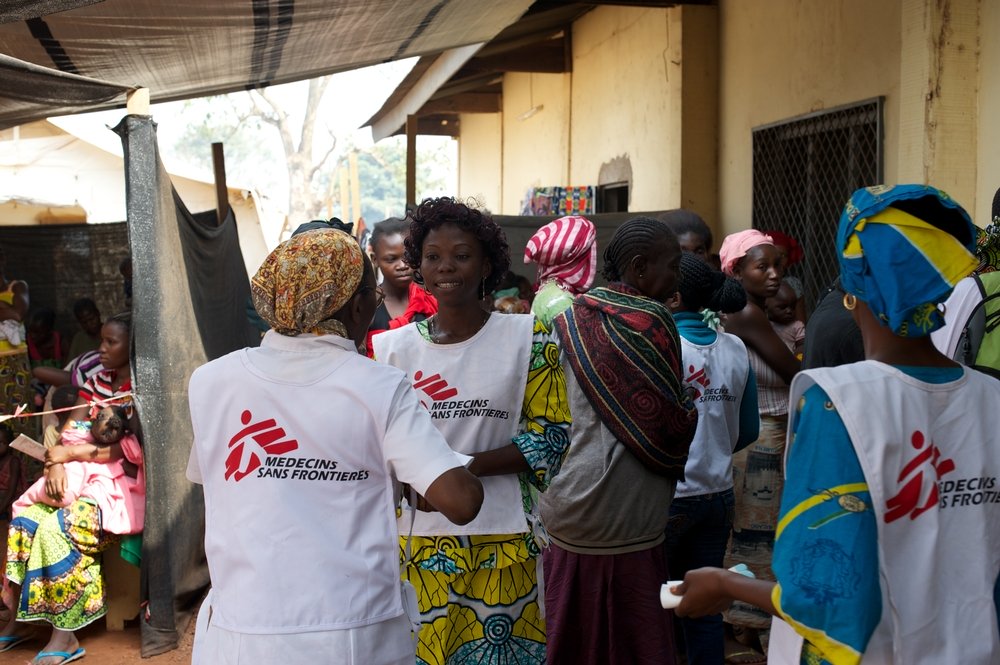 CAR: Violent attacks leave civilians injured and homes destroyed | MSF