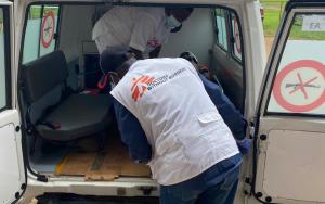 MSF teams respond to school shooting in Kumba, Cameroon