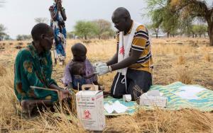 Outdoors support clinics, Thaker. Leer, South Sudan