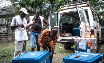 Doctors Without Borders, MSF, Aid funding cut