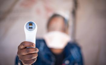 In Eshowe in South Africa’s KwaZulu-Natal Province, MSF assisted the department of health with establishing help desks outside clinics - triage points where all who wish to enter are screened using a screening tool, and possible COVID-19 patients are then referred to a separate tent for testing.