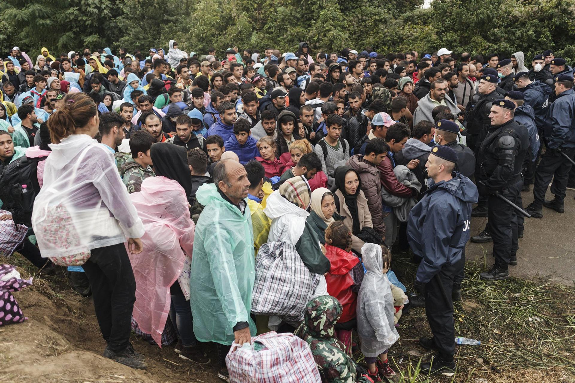 Refugee Crisis In Europe Across The Balkans Msf Southern Africa