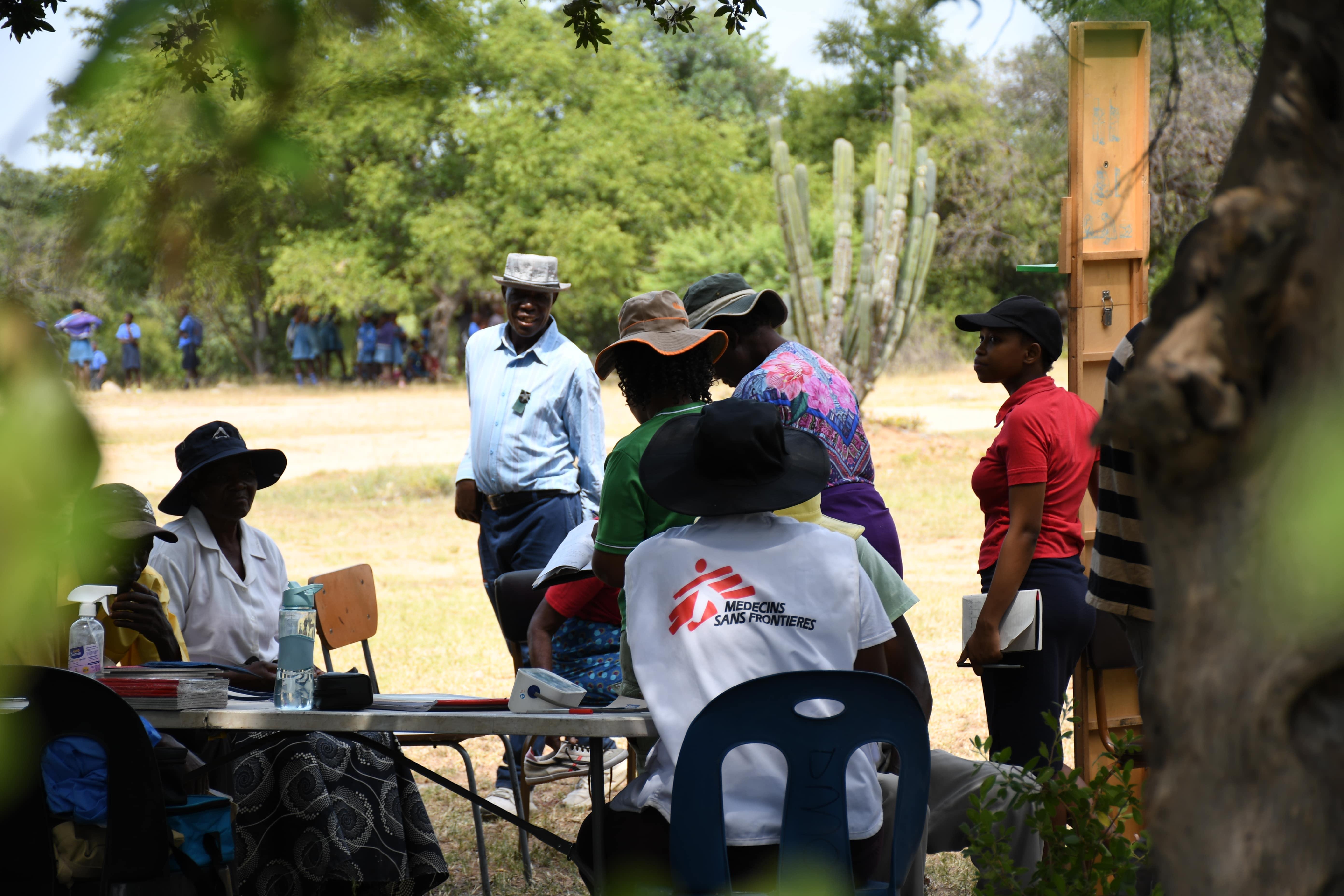 Artisanal Miners in Zimbabwe: MSF teams, comprising doctor and nurses, pharmacy technicians, and health promoters, organise outreach trips to artisanal mining sites scattered around Gwanda district to provide medical care, and on some days, they go to host communities.