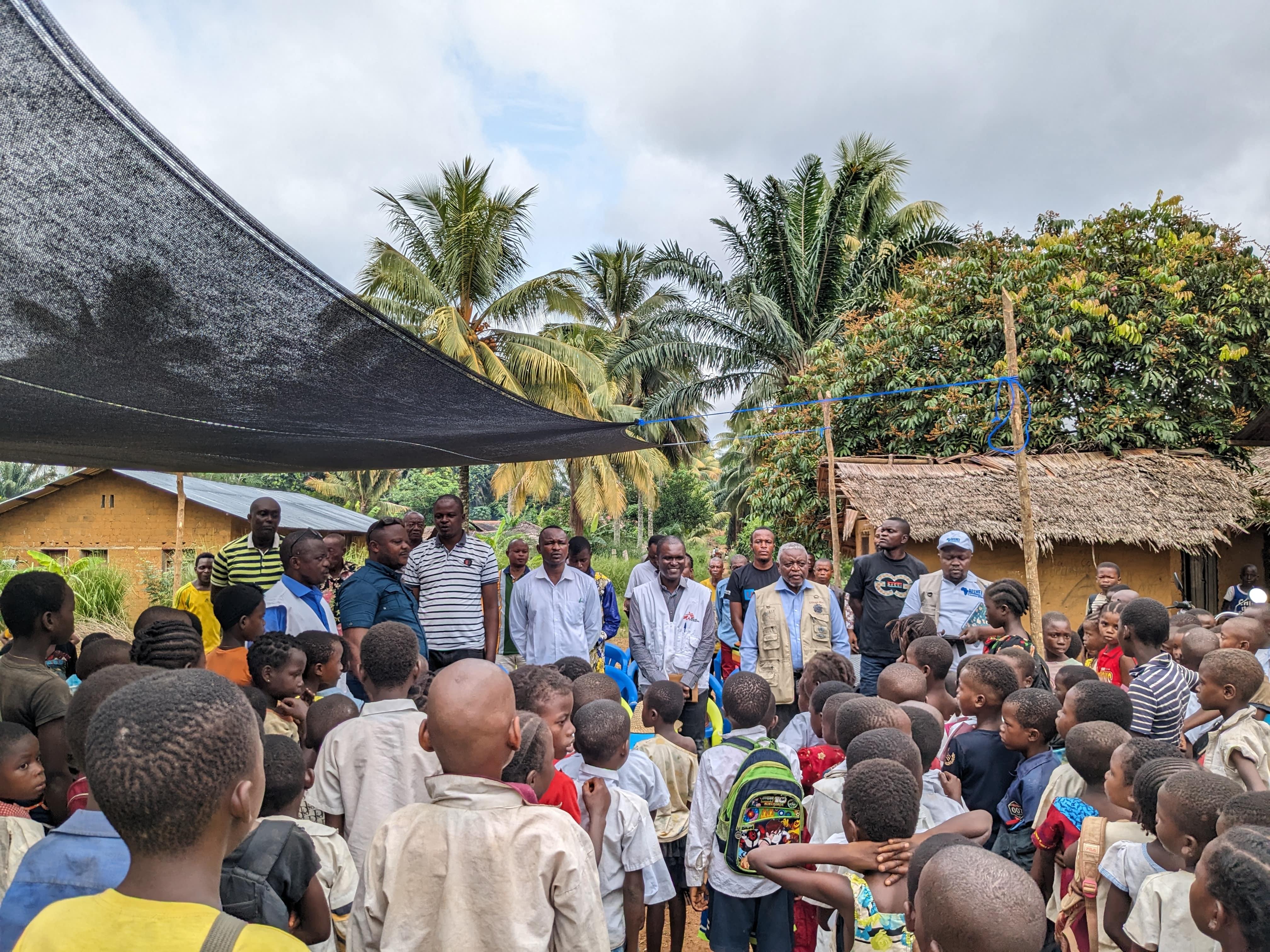 MSF Emergency Response DRC Measles: MSF and Ministry of Health teams launch the measles vaccination campaign in Ingende, Equateur province, during a ceremony with community representatives and local health authorities.