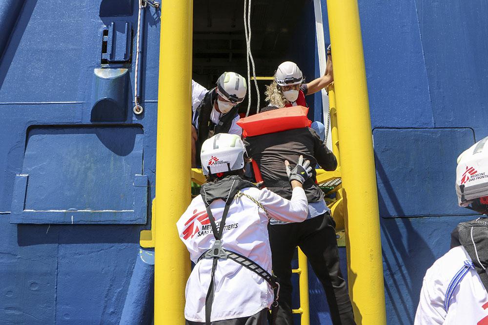 GeoBarents operates a rescue of 26 people including 15 unaccompanied minors from a small wooden boat 44NM off Sabratha. Everybody is safely on board. While the rescue was ongoing, the Libyan coast guard verbally intimidated and threaten #MSF teams via VHF. 